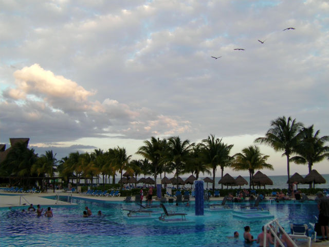 Blue Bay Grand Esmeralda All Inclusive Pool Playa Del Carmen Riviera Maya Mexico Vacation Paradise One last visit to the pool (this time!)